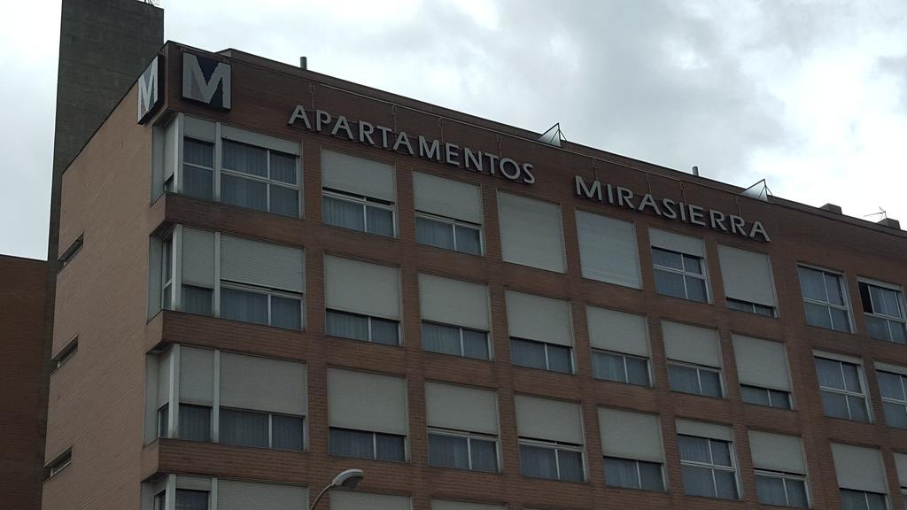 Suites Sercotel Mirasierra Pampeluna Zewnętrze zdjęcie