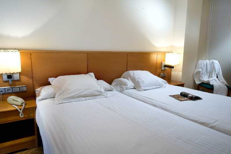 Suites Sercotel Mirasierra Pampeluna Zewnętrze zdjęcie